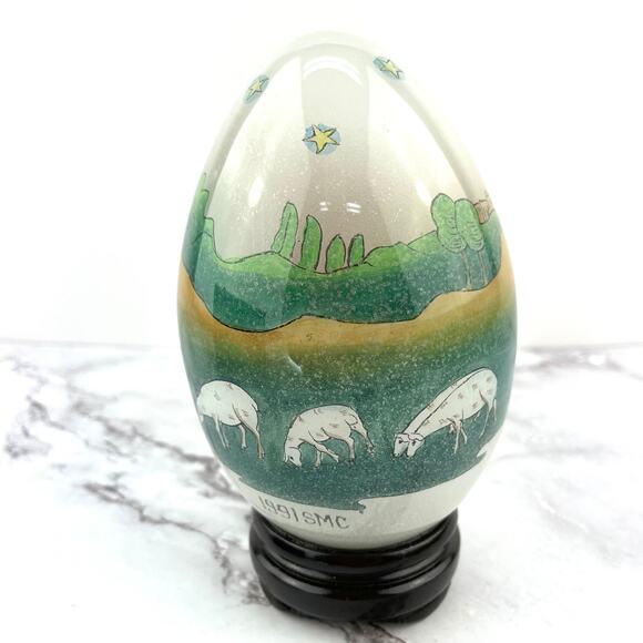Hand Blown Glass Egg with Stand 1991 SMC in Box Religious Design Li Bien Painted - Picture 7 of 15